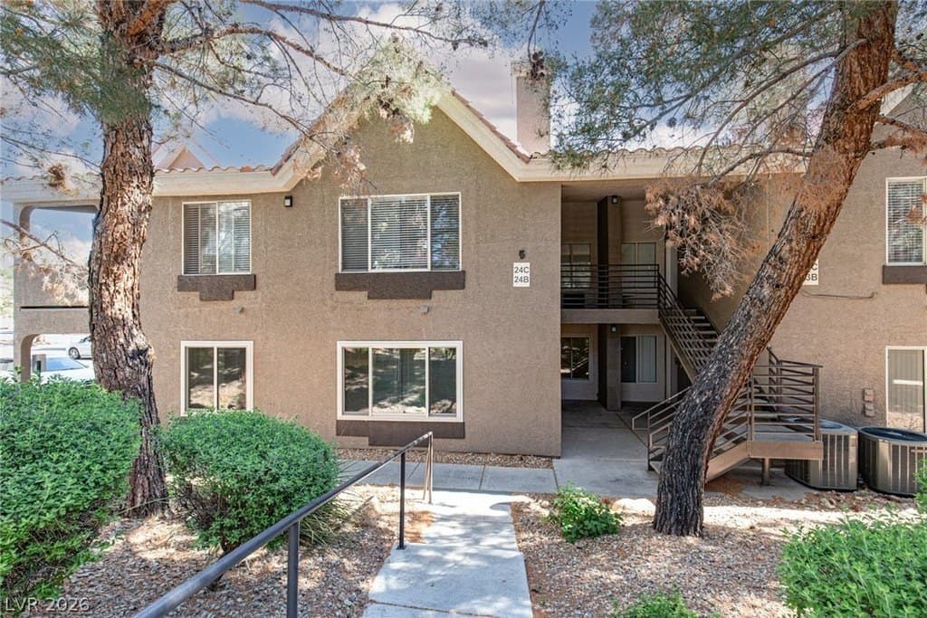 700 Capri Dr Apt 24B, Boulder City