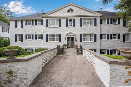 25 Sheridan Dr NE Apt 5