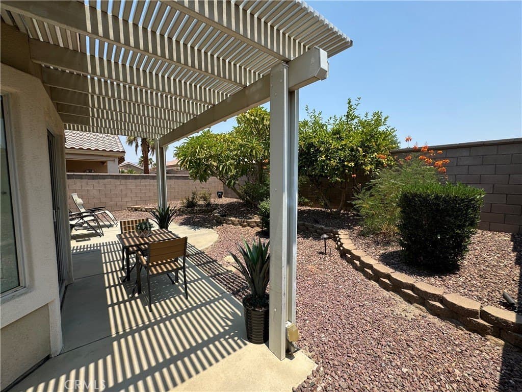 39800 Dorset Dr, Palm Desert