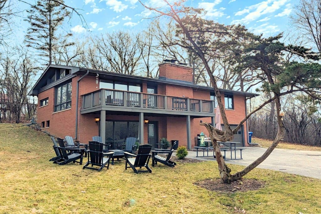 470 Knollwood Dr, Barrington