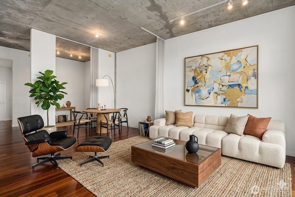 501 Roy St Unit C341, Seattle