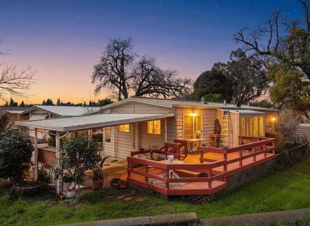 36 Lora Way, Roseville