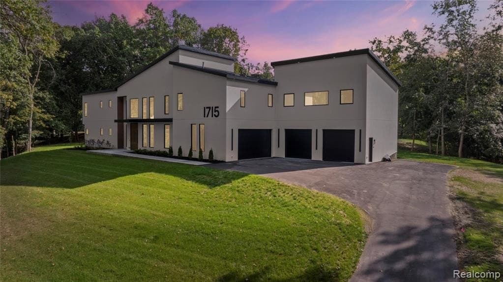 1715 Lone Pine Rd, Bloomfield Hills