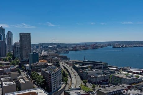 121 Vine St Unit 703