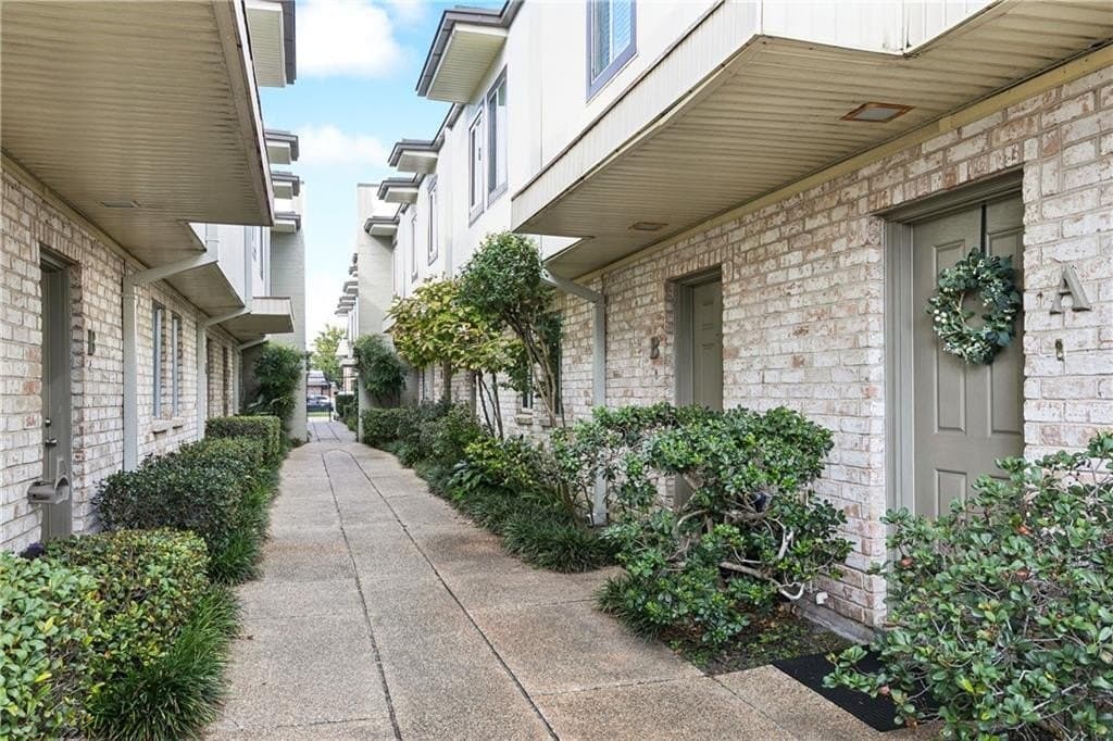 3005 7th St Apt C, Metairie