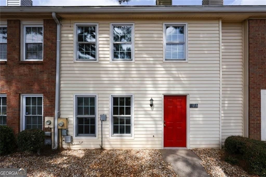 1018 Old Holcomb Bridge Rd, Roswell