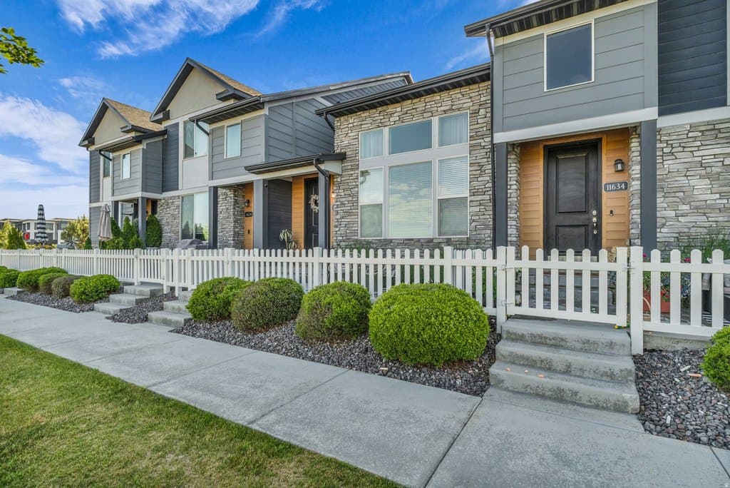 11628 S Frost View Ln W Unit 23, Draper