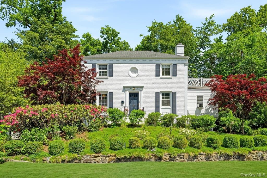 20 Revere Rd, Scarsdale
