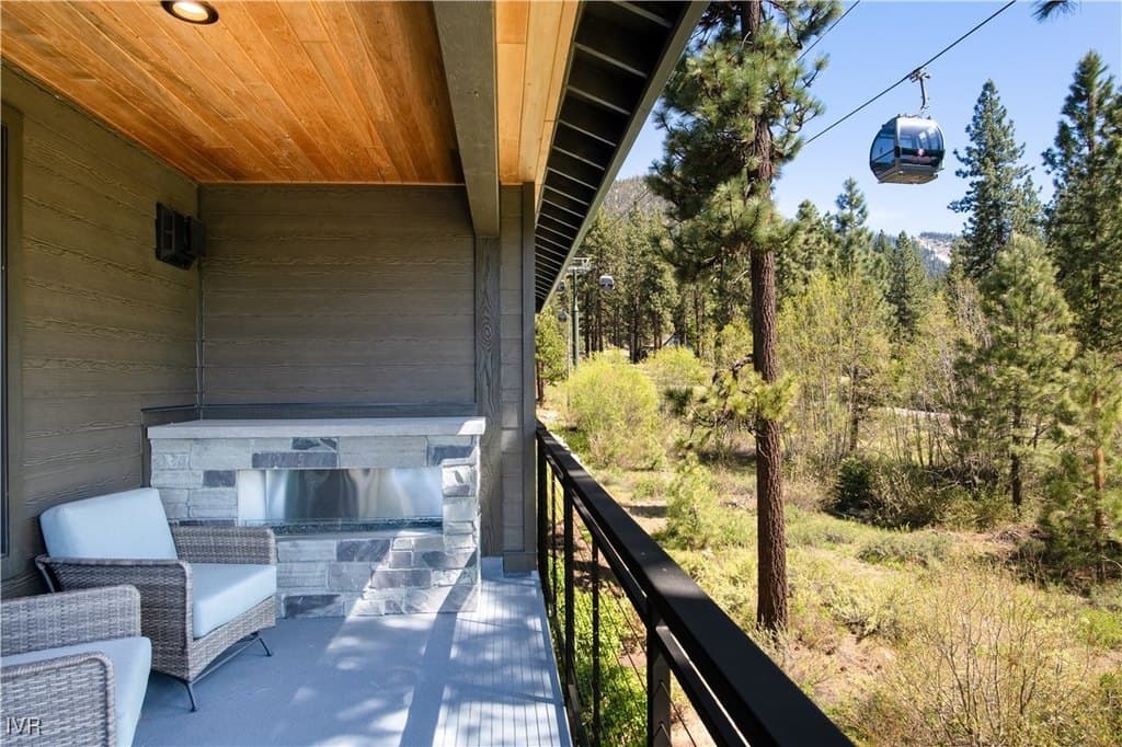 30 Lake Pkwy Unit 3, South Lake Tahoe