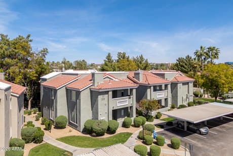 2929 W Yorkshire Dr Unit 1072