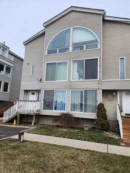 5 Landing Way Unit 59