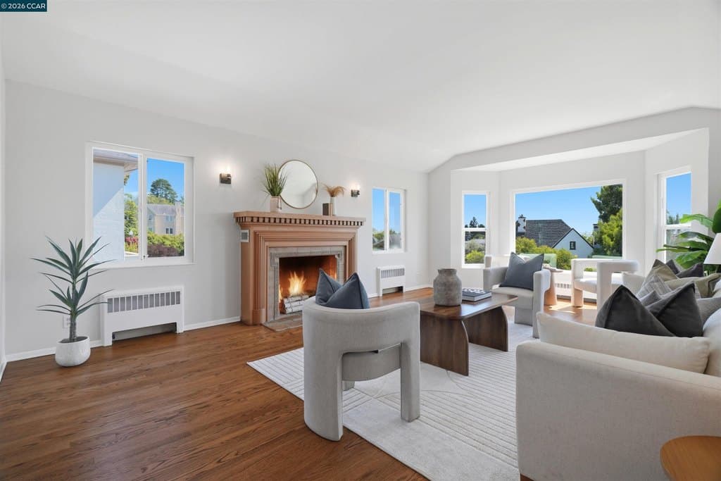 961 Arlington Ave, Berkeley