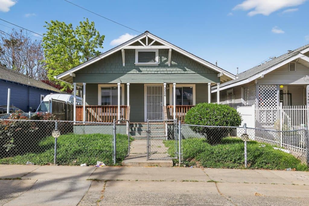 3306 40th St, Sacramento