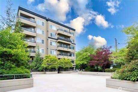 1000 Aurora Ave N Apt 311