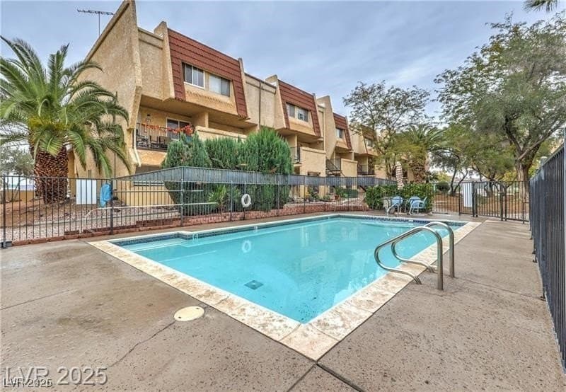 1303 Darlene Way Apt 302A, Boulder City