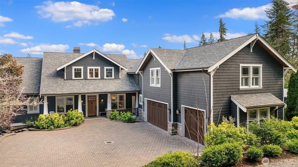 7020 92nd Ave SE, Mercer Island