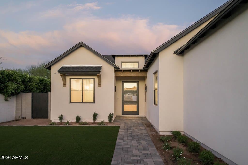 4237 N 41st Pl, Phoenix