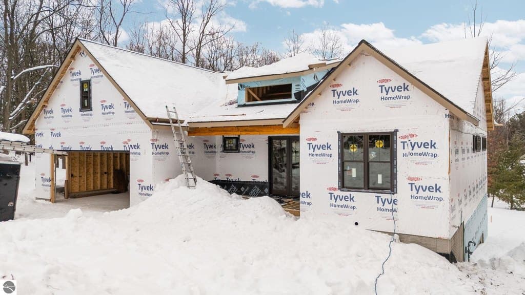 Tbb 3494 Village Circle Dr, Traverse City