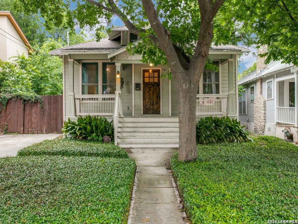127 Montclair St, Alamo Heights