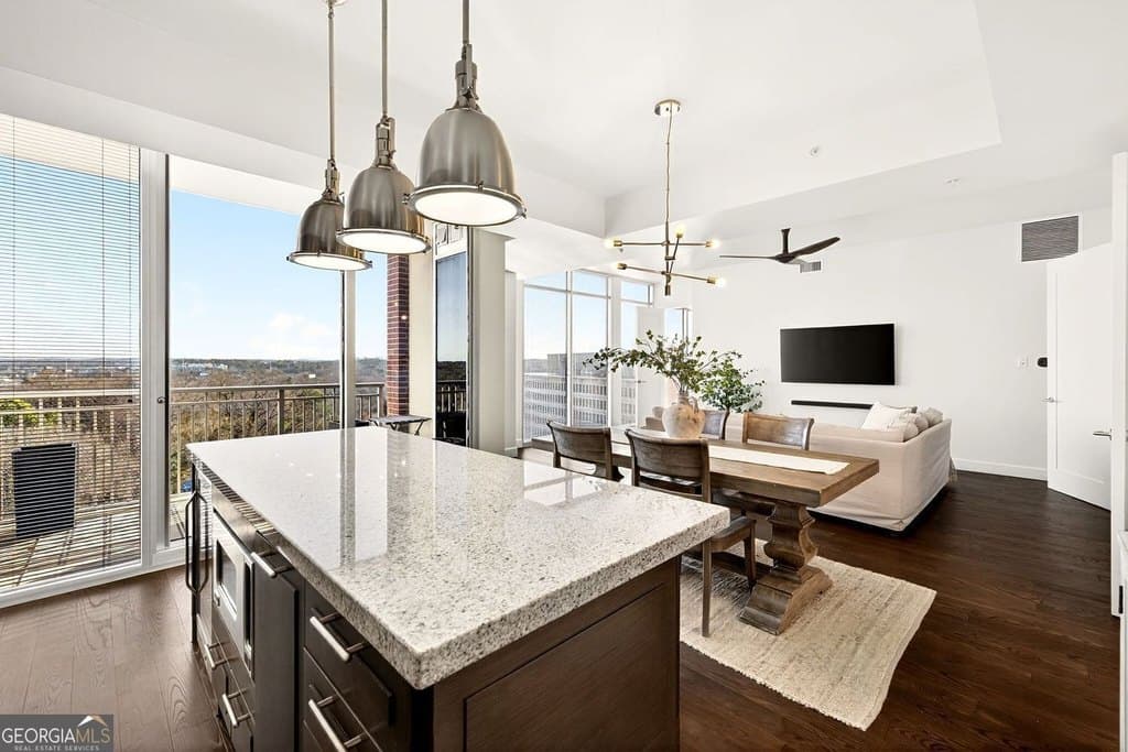 1820 Peachtree St NW Unit 905