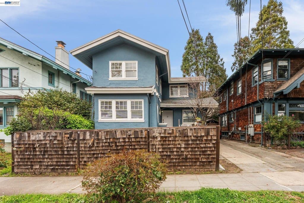 2643 Stuart St, Berkeley
