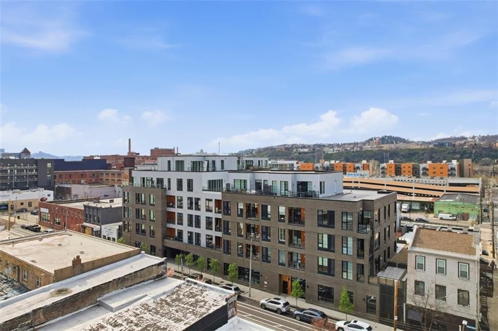2635 Penn Ave Unit 214, Pittsburgh