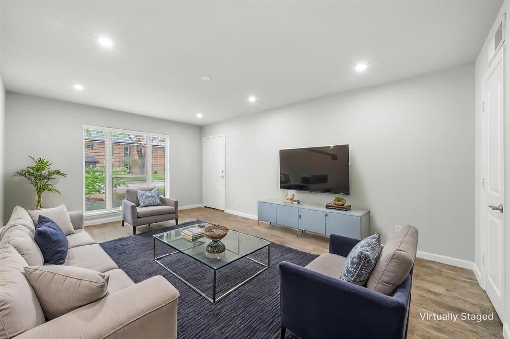 6014 E University Blvd Apt 137