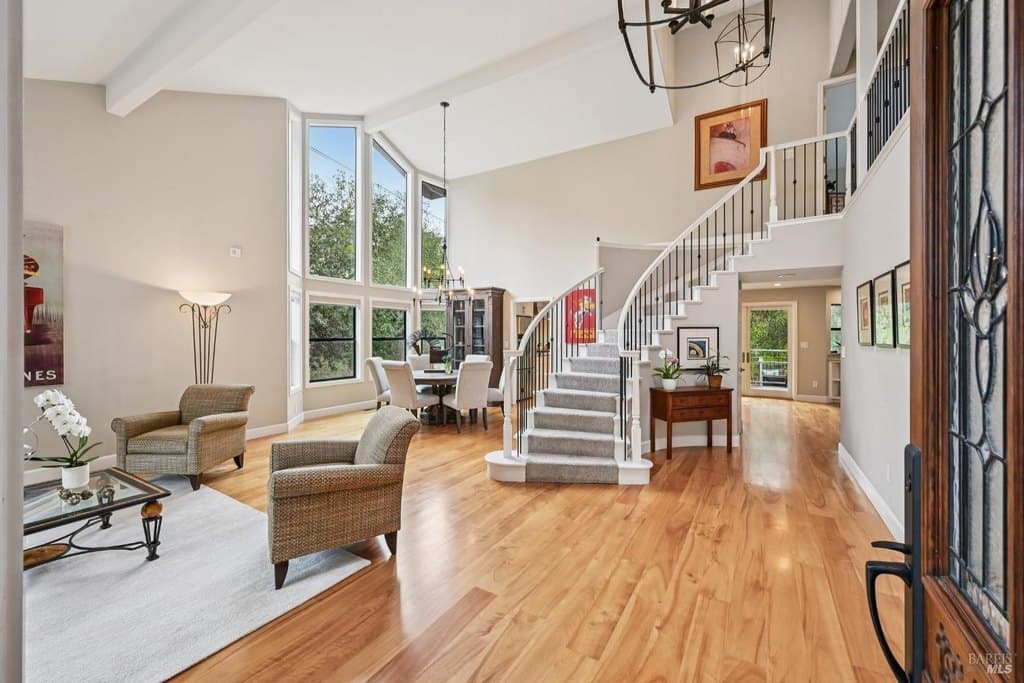 5146 Vista Grande Dr, Santa Rosa