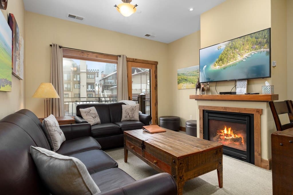 3820 Tamarack Ave Unit 320, Whitefish