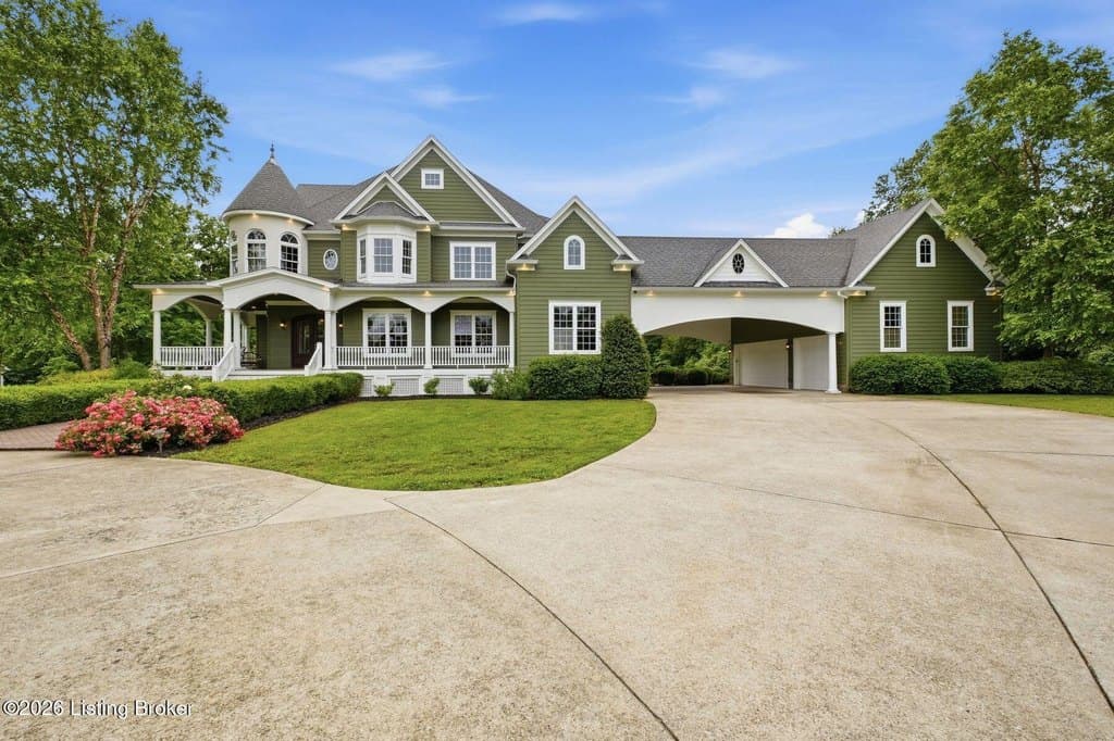 7901 Dobson Ln, Louisville