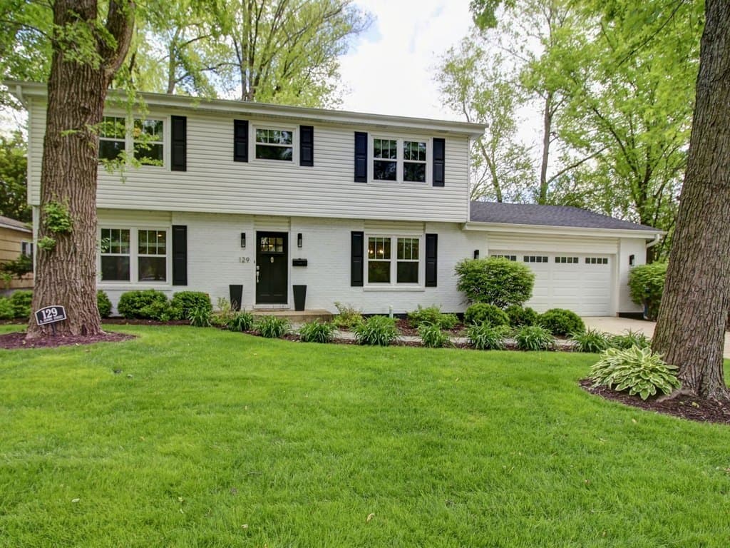 129 S Adams St, Hinsdale