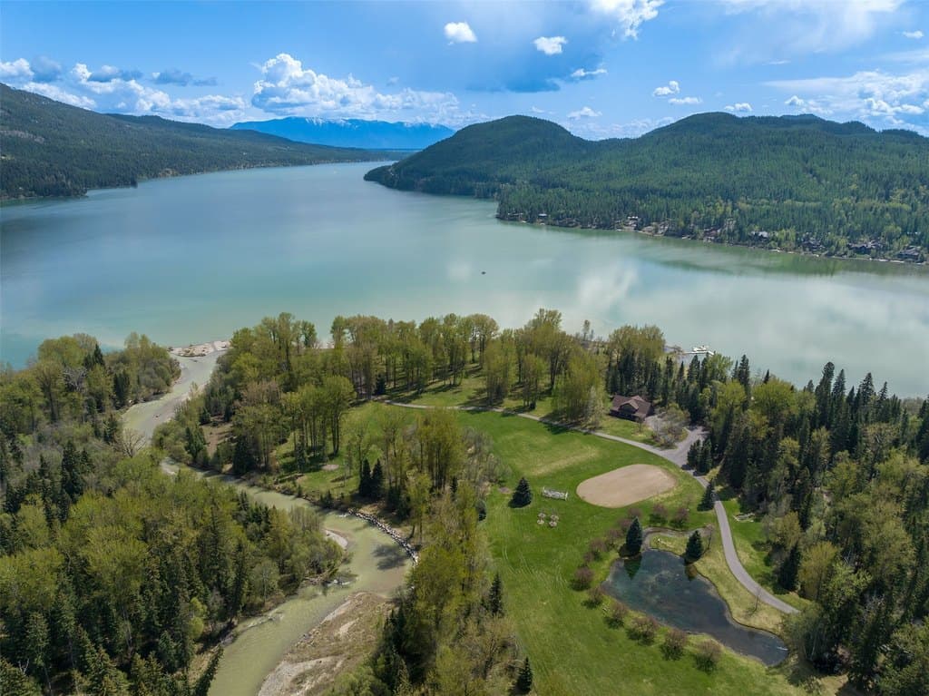 405 Delrey Rd, Whitefish
