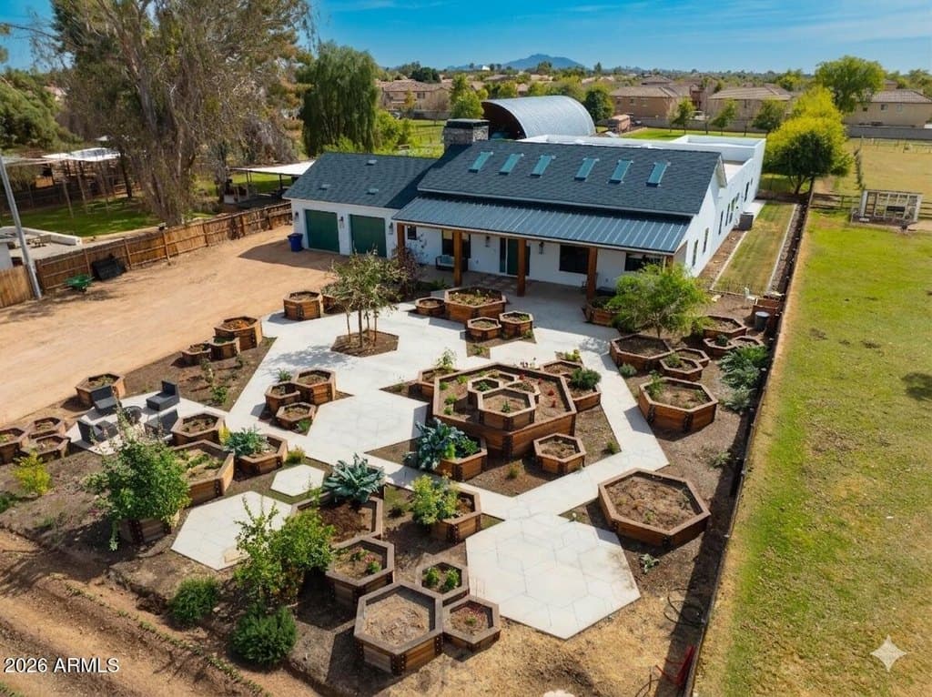 129 E Water Tank Rd, Gilbert