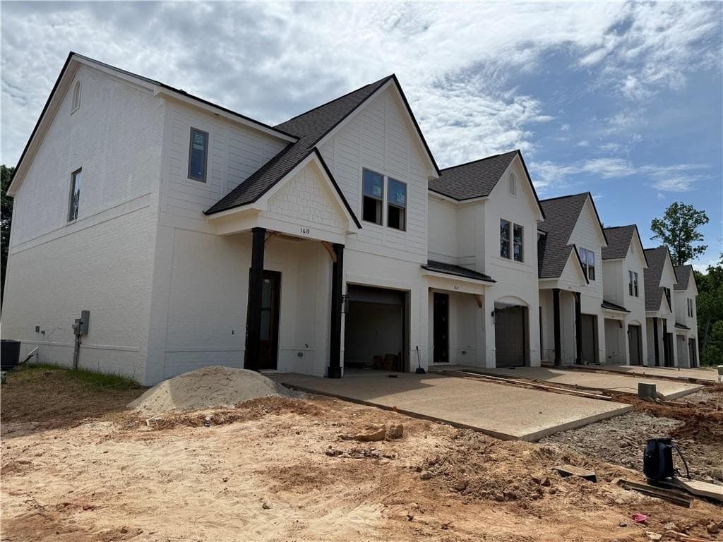 1619 Parker Creek Trl, Auburn