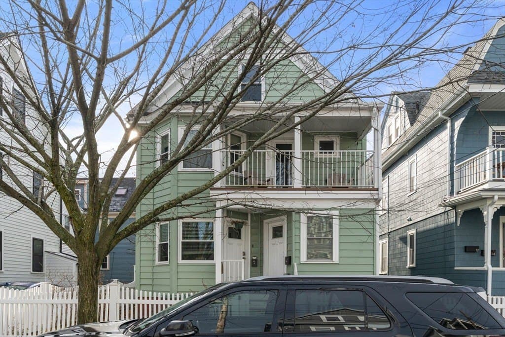 8 Seven Pines Ave, Cambridge