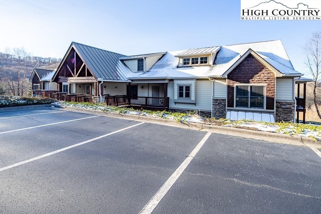 162 Red Deer Run Unit F, Banner Elk