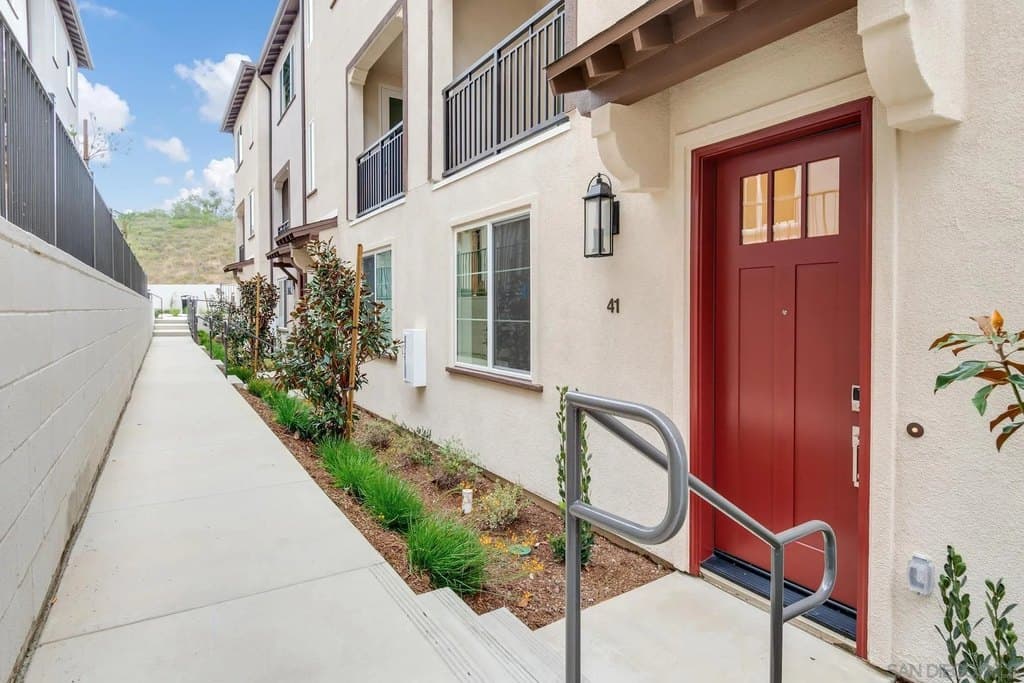 12821 Encantadora Unit 41, San Diego