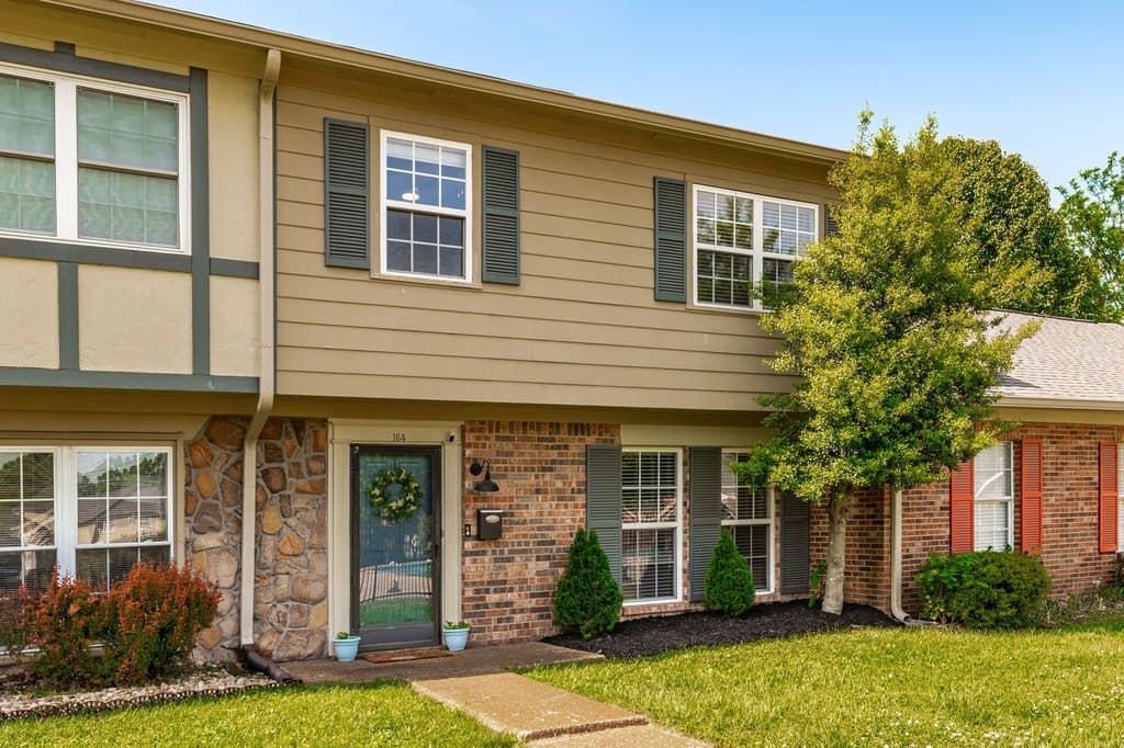 5600 Country Dr Apt 164