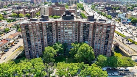 61-20 Grand Central Pkwy Unit B706