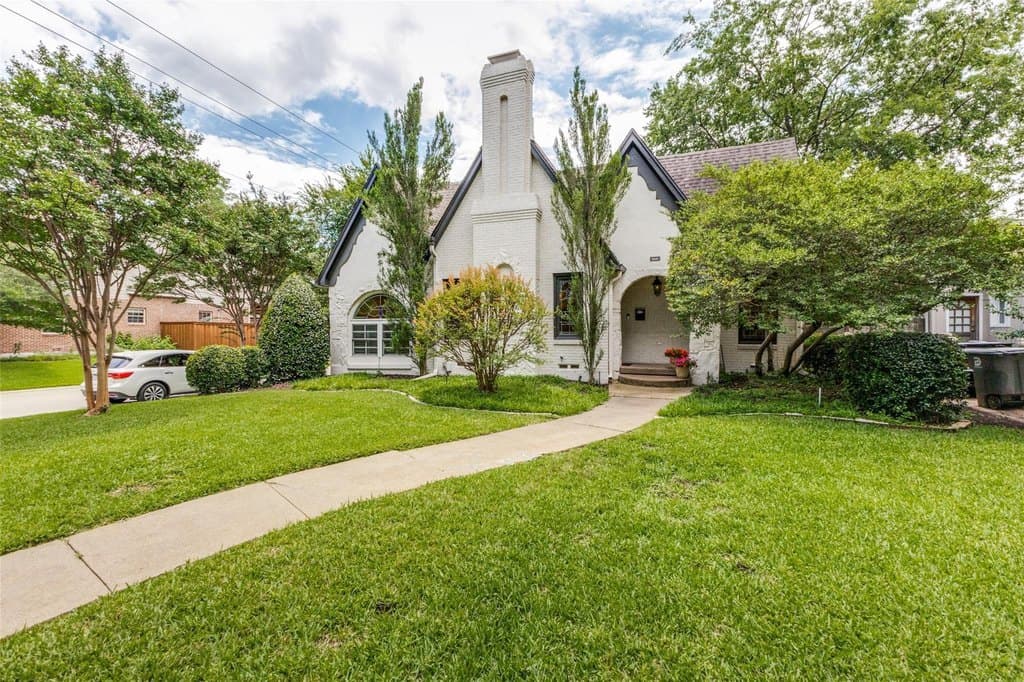 5946 Mercedes Ave, Dallas