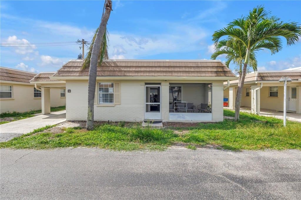 6150 Midnight Pass Rd Unit V38, Sarasota
