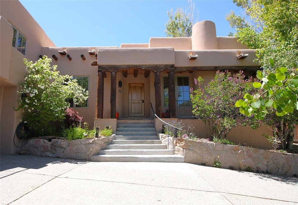 2045 Torreon, Los Alamos