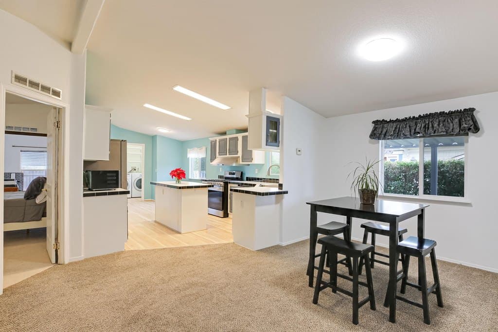 945 Ward Dr Spc 99, Santa Barbara