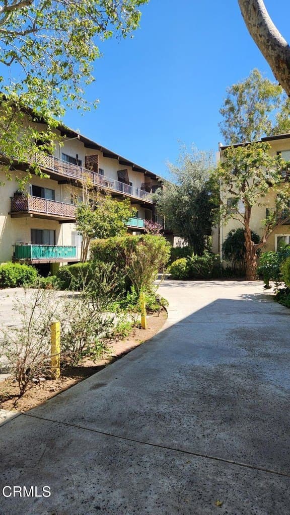 5460 White Oak Ave Unit C339, Los Angeles