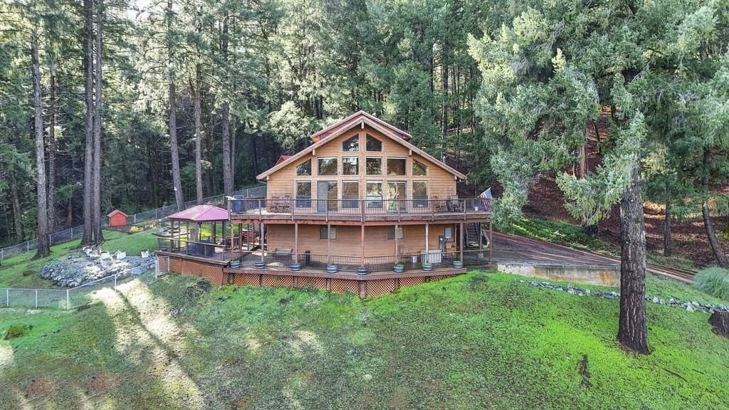 6301 Canyon Creek Rd