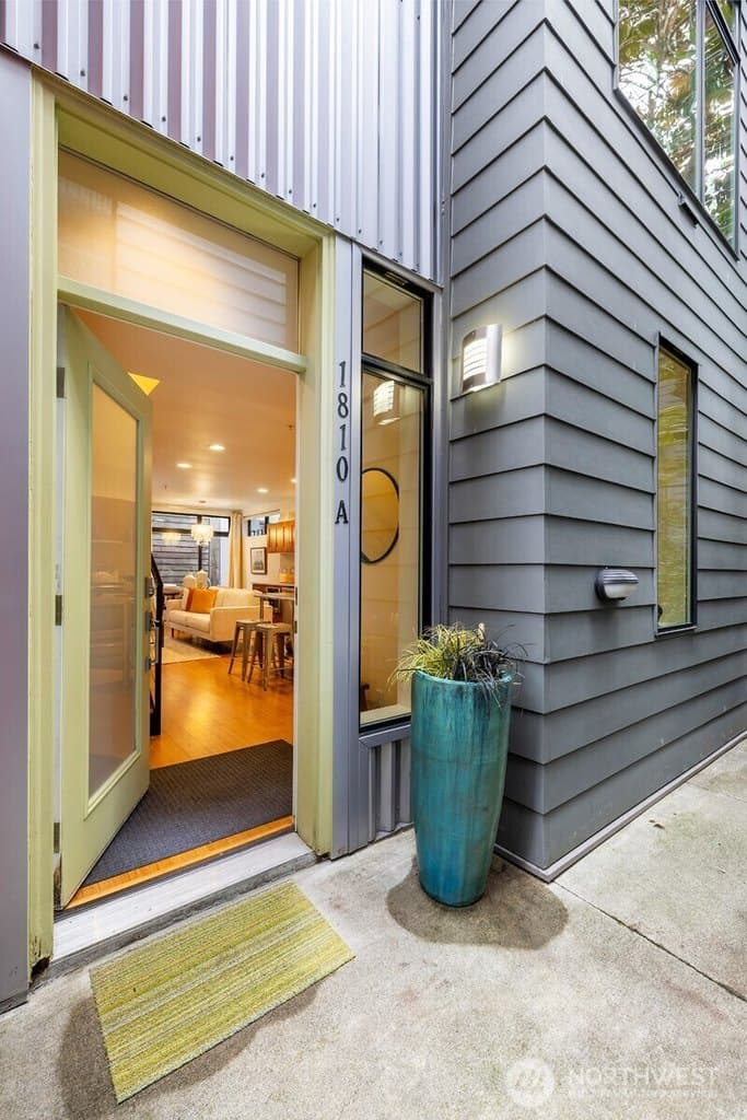 1810 11th Ave Unit A