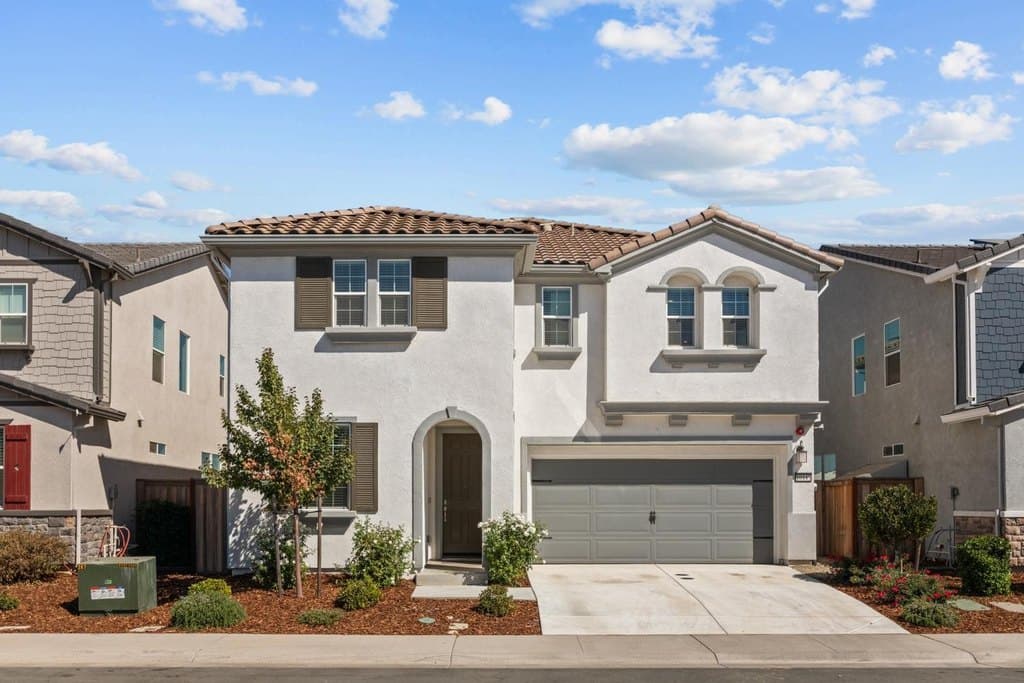 10443 Peterborough Way, Elk Grove