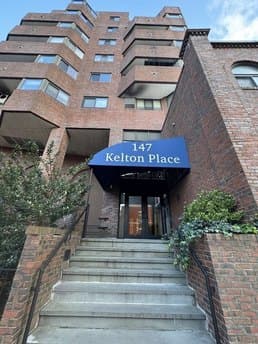 147 Kelton St Apt 305