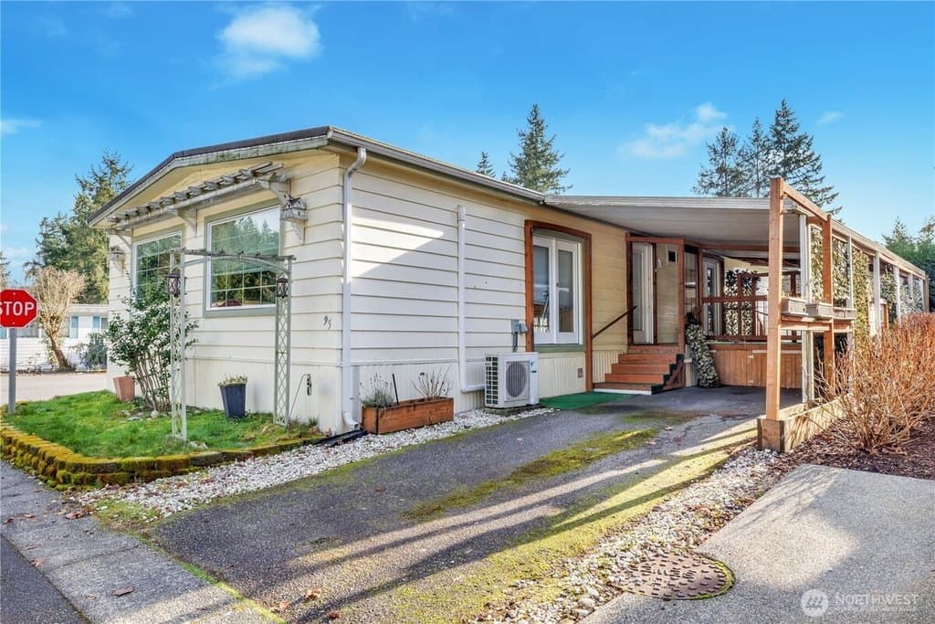 18425 NE 95th St Unit 95, Redmond