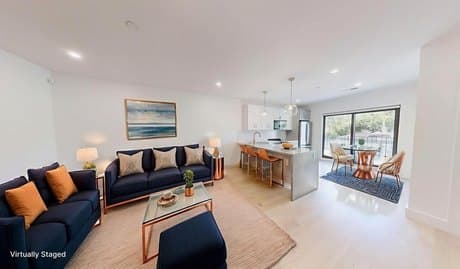 52 Withington St Unit 7